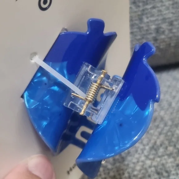 KATE SPADE NY x TARGET Hair Claw Clip - Picture 6 of 8